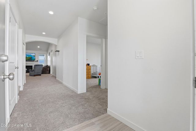 6103 Ballentree Ln, Rathdrum, ID 83858