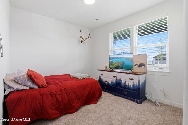 6103 Ballentree Ln, Rathdrum, ID 83858
