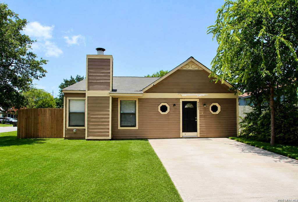 4001 COLONIAL SUN DR, San Antonio, TX 78244