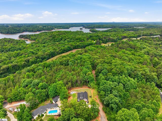 119 S Shore Drive, Fair Play, SC 29643