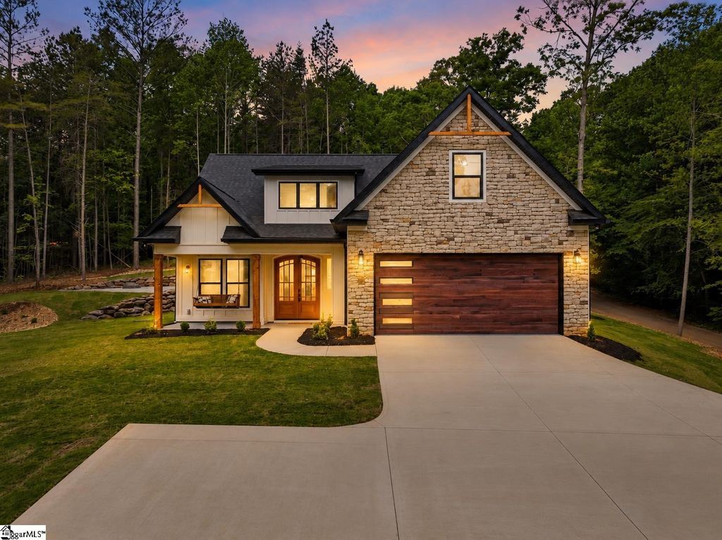 119 S Shore Drive, Fair Play, SC 29643