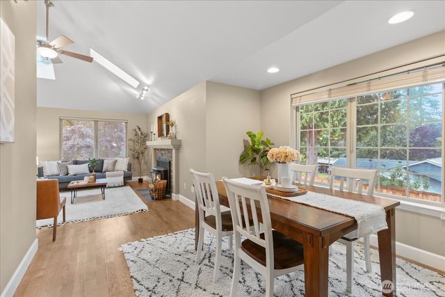 11512 18th Place SE, Lake Stevens, WA 98258