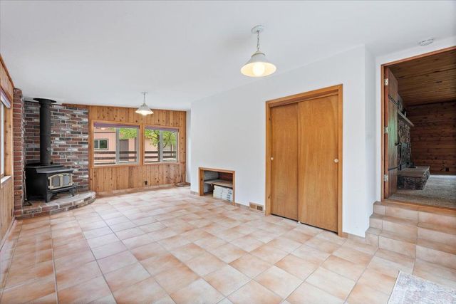 21607 Rambling Rd, Grass Valley, CA 95945