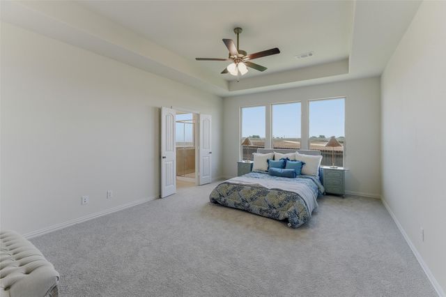 3512 Helena Street, Gainesville, TX 76240