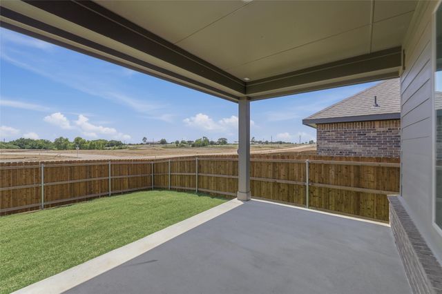 3512 Helena Street, Gainesville, TX 76240