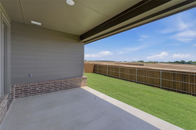 3512 Helena Street, Gainesville, TX 76240