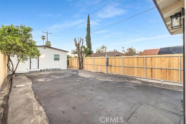 1190 W 7th, San Bernardino, CA 92411