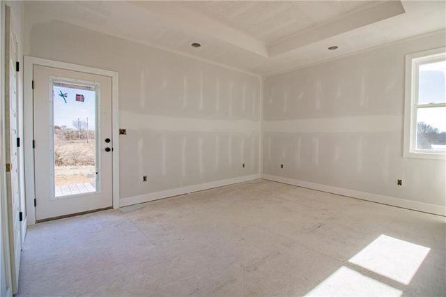 284 SW Business 13 Highway, Warrensburg, MO 64093