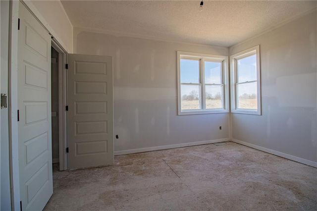 284 SW Business 13 Highway, Warrensburg, MO 64093