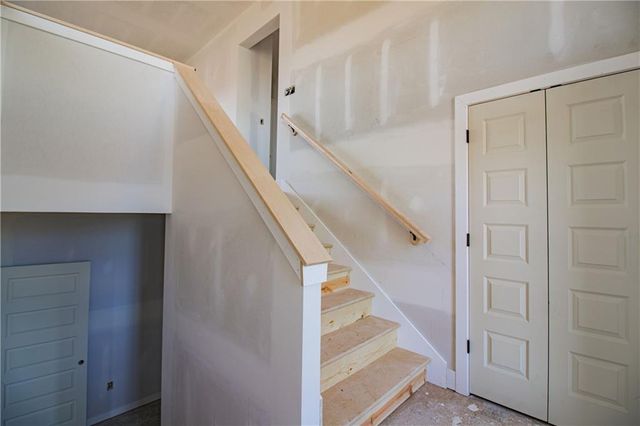 284 SW Business 13 Highway, Warrensburg, MO 64093