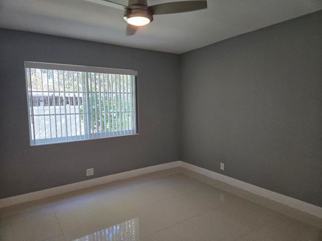 639 W Oakland Park Boulevard 114-D, Wilton Manors, FL 33311