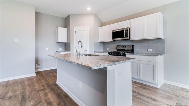 3964 W Savannah Lakes Drive, Lake Charles, LA 70607
