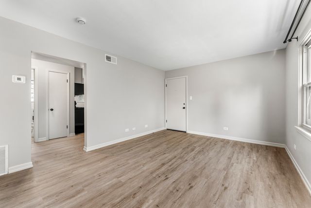 740 E North Broadway Street B, Lombard, IL 60148