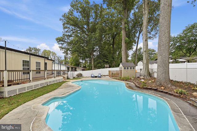 13900 CONGRESS DR, Rockville, MD 20853