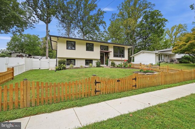 13900 CONGRESS DR, Rockville, MD 20853