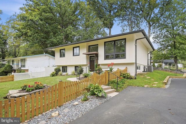 13900 CONGRESS DR, Rockville, MD 20853