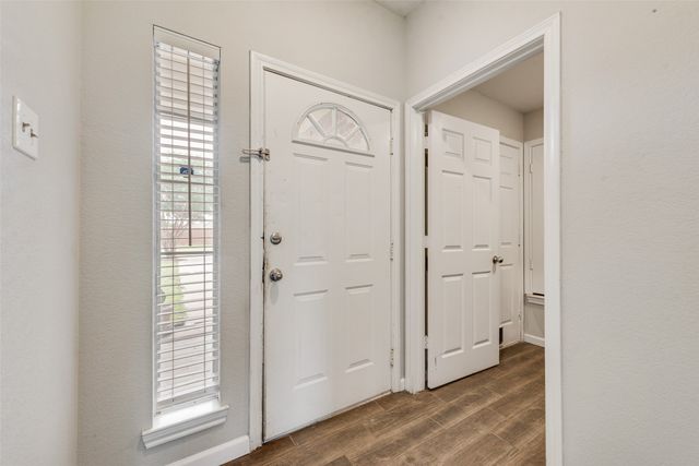 1016 Woodside Lane, Seagoville, TX 75159