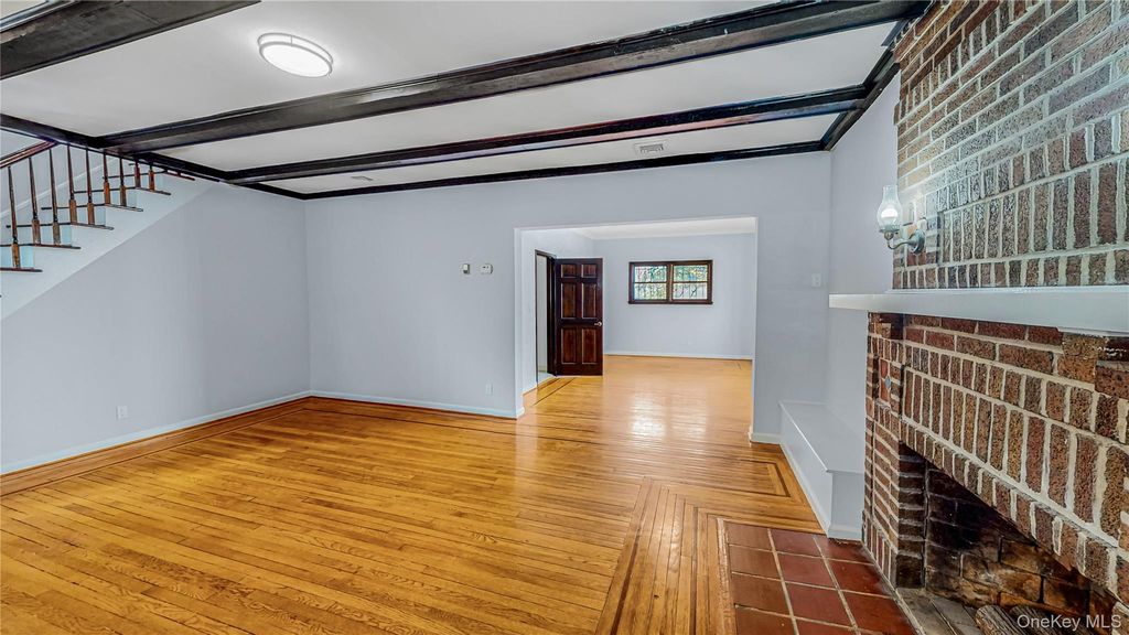 20-62 49th Street, Astoria, NY 11105 — photo 3