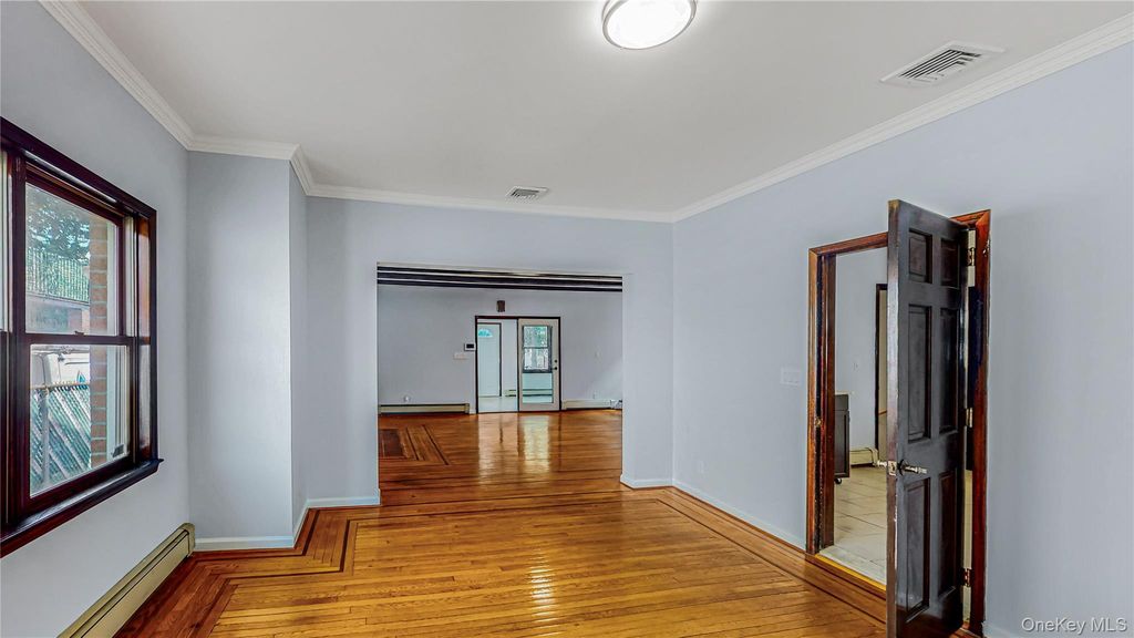 20-62 49th Street, Astoria, NY 11105 — photo 4