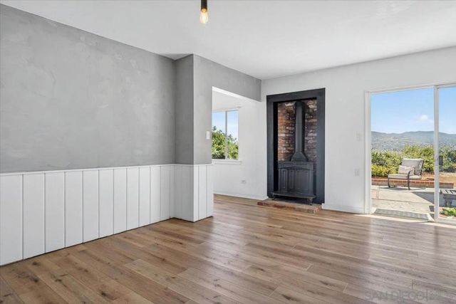 630 Cortez Ave, Vista, CA 92084