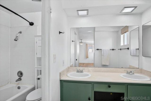 630 Cortez Ave, Vista, CA 92084