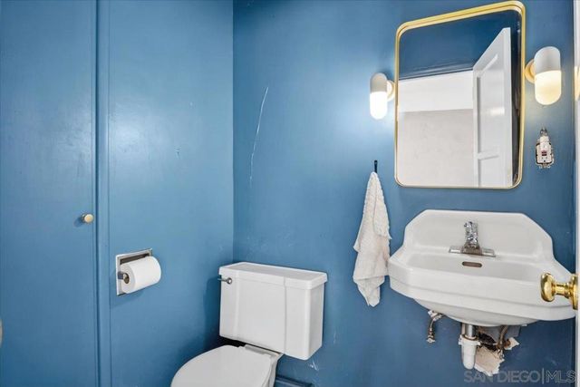 630 Cortez Ave, Vista, CA 92084