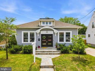 236 PEABODY ST NW, Washington, DC 20011