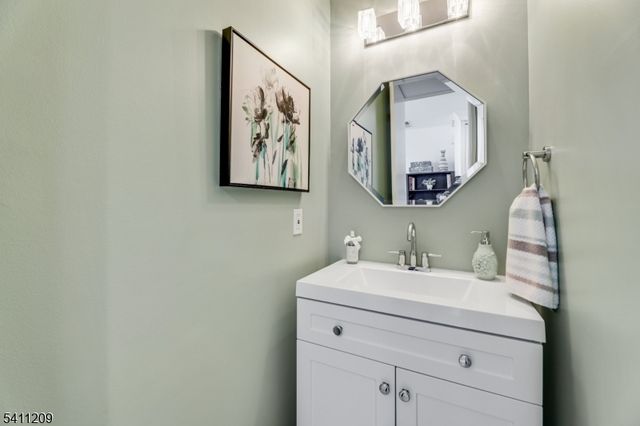 600 Harbor Blvd, 926 926, Weehawken Twp., NJ 07086