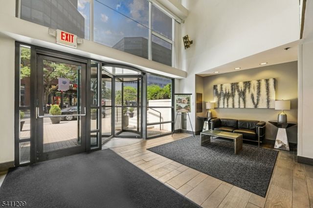 600 Harbor Blvd, 926 926, Weehawken Twp., NJ 07086