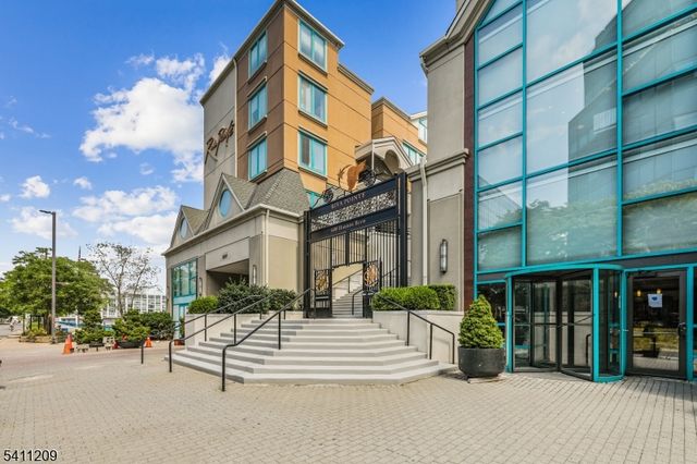 600 Harbor Blvd, 926 926, Weehawken Twp., NJ 07086