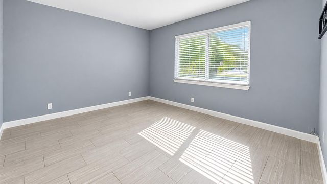 1950 N Andrews Avenue 109d, Wilton Manors, FL 33311