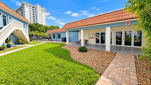 1950 N Andrews Avenue 109d, Wilton Manors, FL 33311