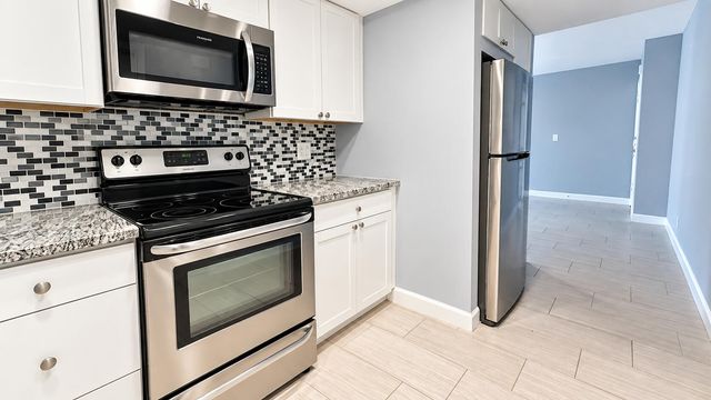 1950 N Andrews Avenue 109d, Wilton Manors, FL 33311