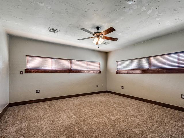 1625 N Union Avenue, Shawnee, OK 74804
