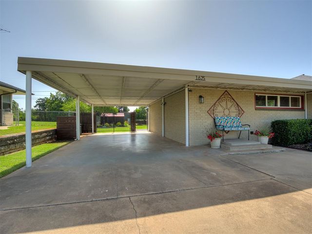 1625 N Union Avenue, Shawnee, OK 74804