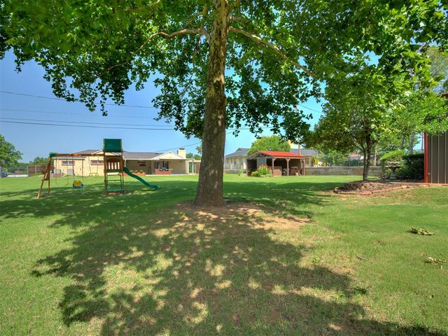 1625 N Union Avenue, Shawnee, OK 74804