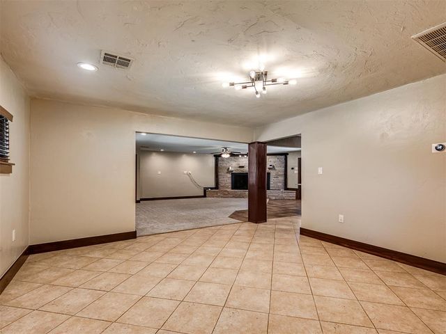 1625 N Union Avenue, Shawnee, OK 74804