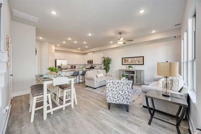 13451 Sun Cay Drive, Houston, TX 77047