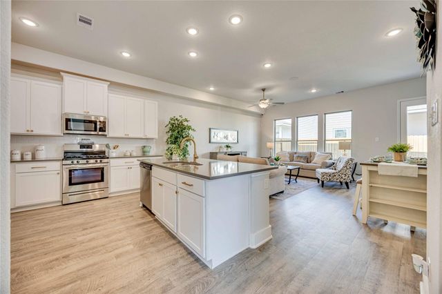 13451 Sun Cay Drive, Houston, TX 77047