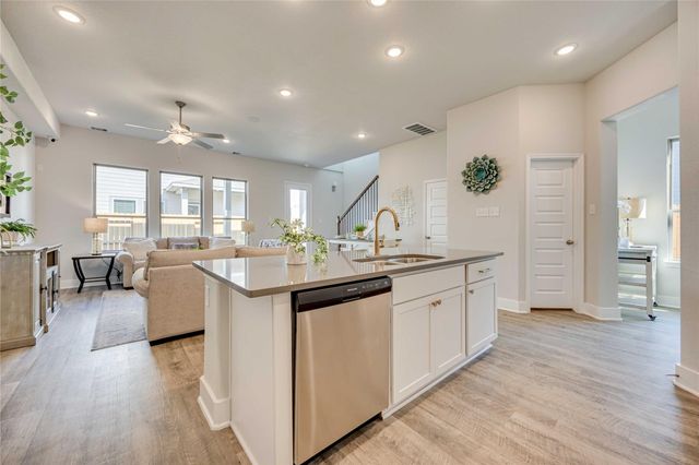 13451 Sun Cay Drive, Houston, TX 77047