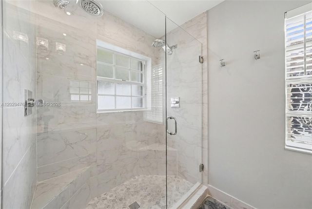 531 SW 176th Ave, Pembroke Pines, FL 33029