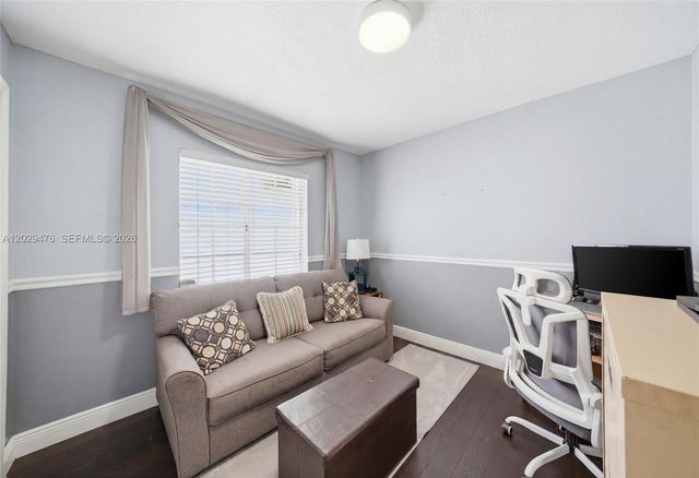 531 SW 176th Ave, Pembroke Pines, FL 33029