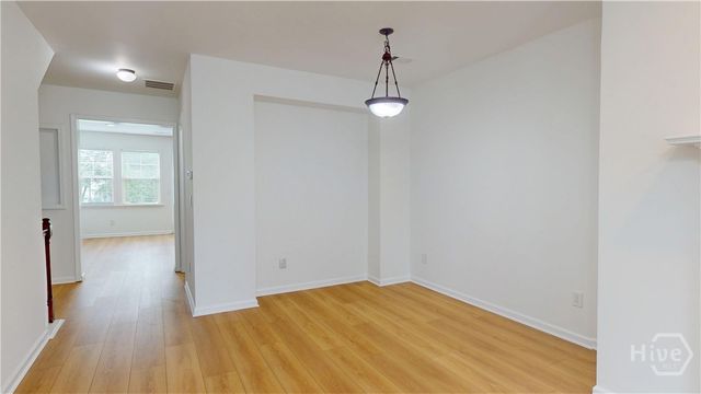 635 Grove Manor Park, Suwanee, GA 30024