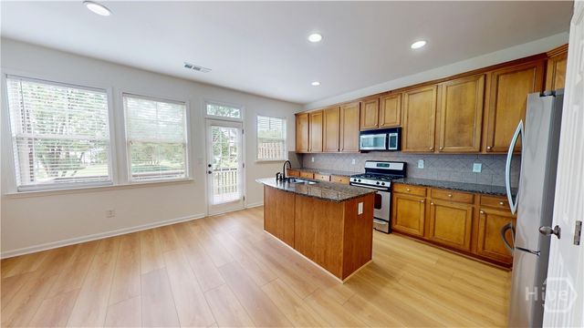 635 Grove Manor Park, Suwanee, GA 30024
