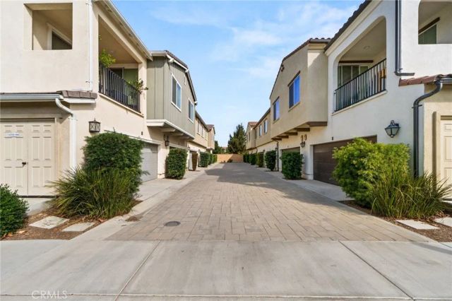 3285 E Midsummer Privado, Ontario, CA 91762