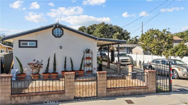 318 Sycamore Street, Santa Paula, CA 93060