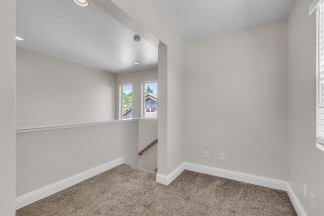 9421 Clift Ct, Elk Grove, CA 95624