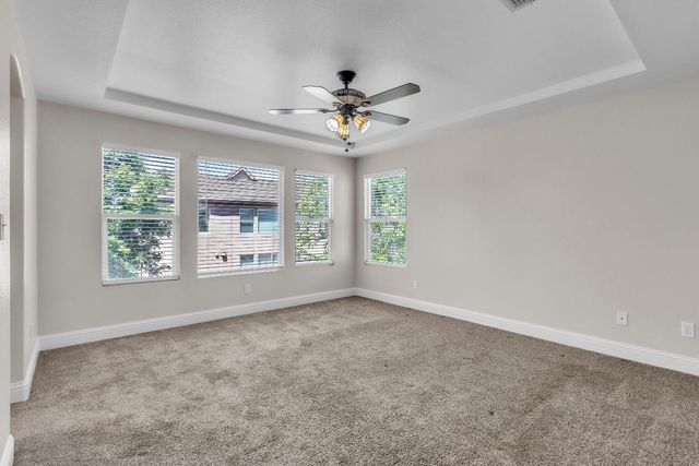 9421 Clift Ct, Elk Grove, CA 95624