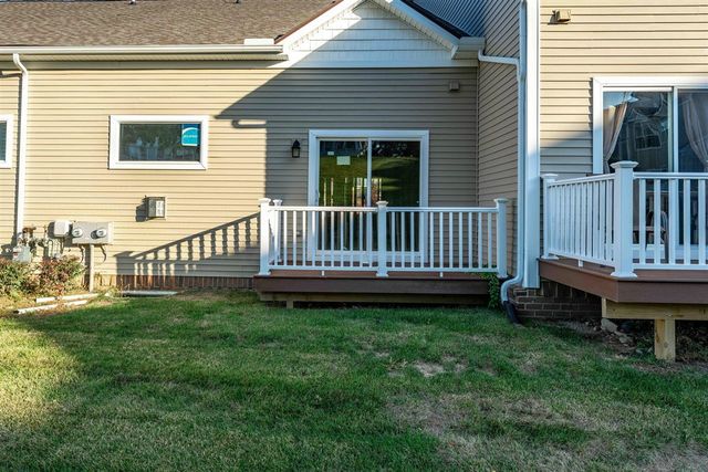 11306 Woodruff Lake Drive, Brighton, MI 48116