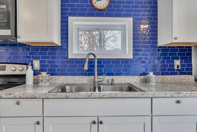 383 Ridge RD, Troutville, VA 24175